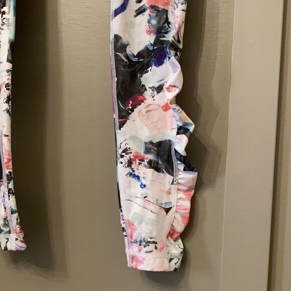 Lululemon Speed Tight III Full-On Luxtreme Pigment Wave Multi / Black / Plum 4 - Picture 5 of 12